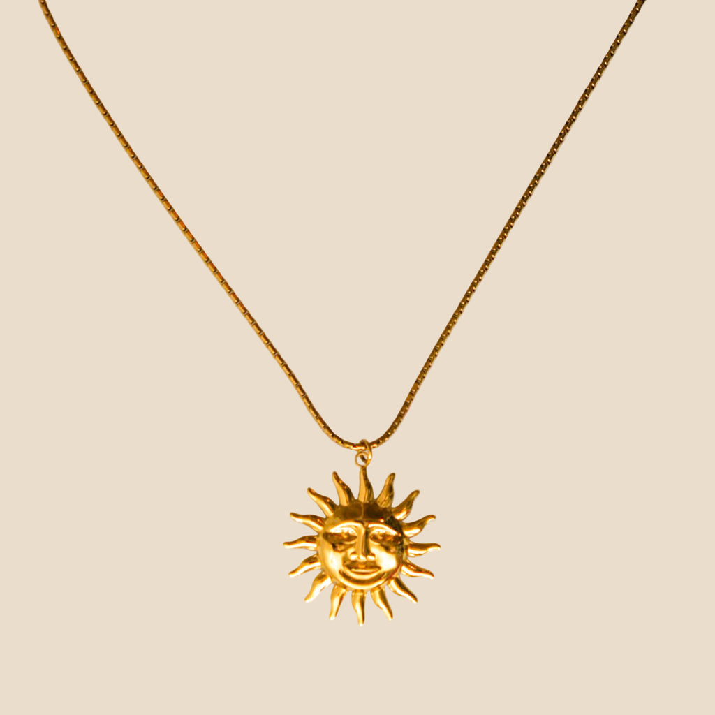 PVD 18K gold-plated stainless steel necklace with sun pendant