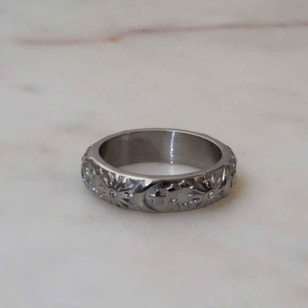 Ring Nyx